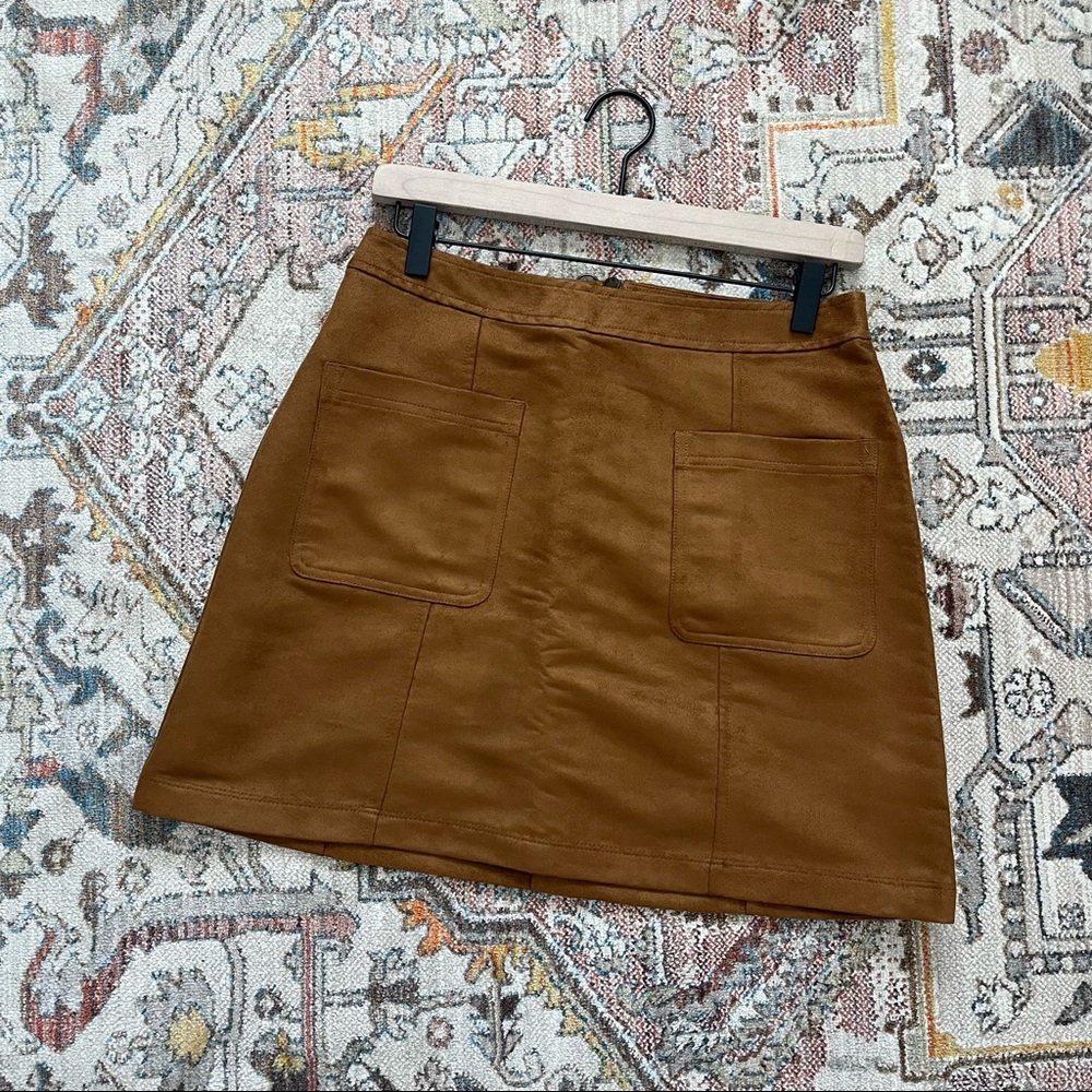 SOLD! Old Navy Rust Suede A-Line Mini Skirt - Size 6